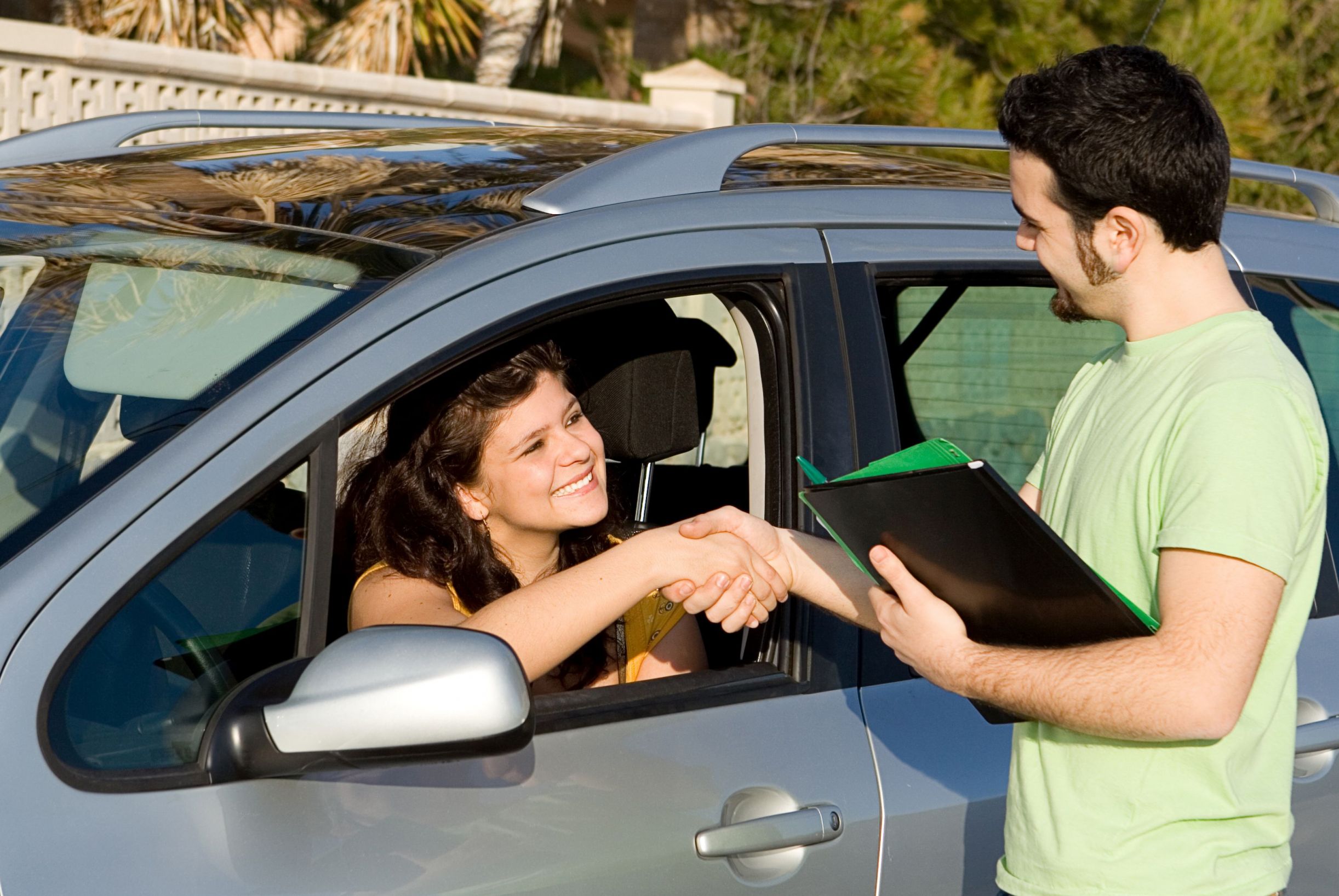 Helpful Tips For Viewing Cars Before Visiting A Philadelphia Used Audi Dealership