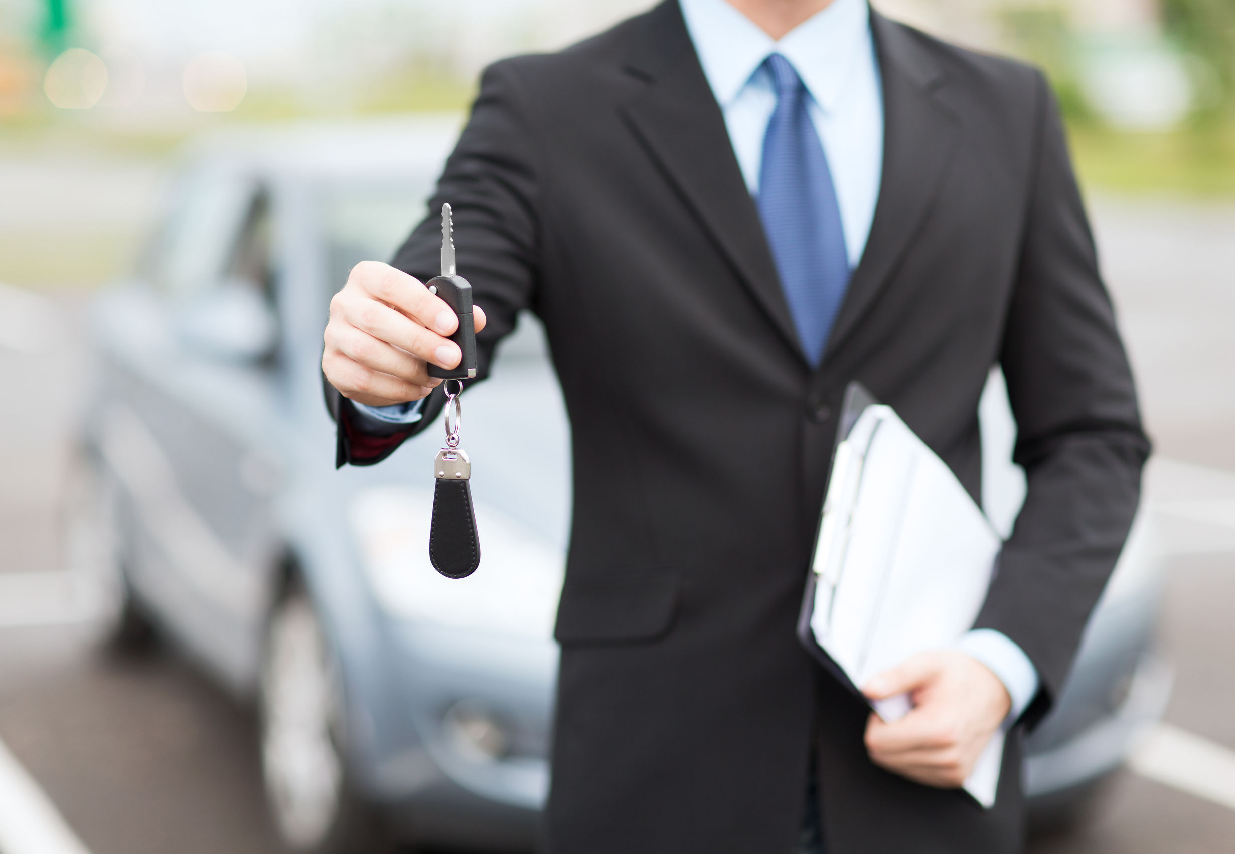 Nissan Dealership With Huge Inventory in St. Charles, Illinois